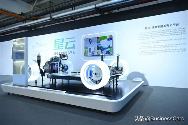 上汽牵手华为，为中国汽车市场打造美好灵魂与梦想