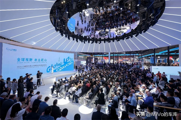 上汽破壳重生，一路向“新”而行