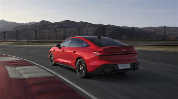全新上汽奥迪A5L Sportback正式上市，限时臻享价25.99万元起